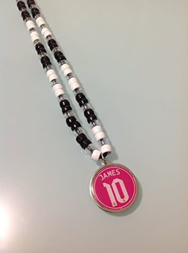 James 10 Real Madrid Rose and White Necklace Keychain Cl013