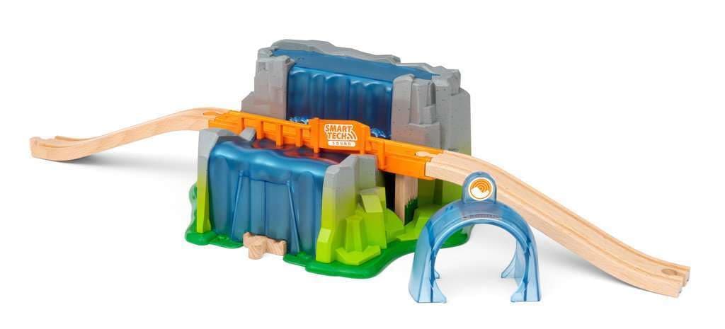 BRIO Smart Tech Sound Waterfall Tunnel - Interactive Train Set Accessory | Enhances Motor Skills | Child-Safe | FSC-Certified Wood Material
