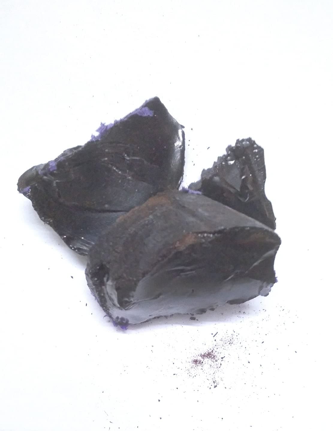 - Kala Kattha/Black Catechu for Hair/Katha/Black Cutch/Cashoo/Khayer/Kher/Dant-Dhavan/Gayatrin/Kaachu/Khadiramu Chunks for hair 100g