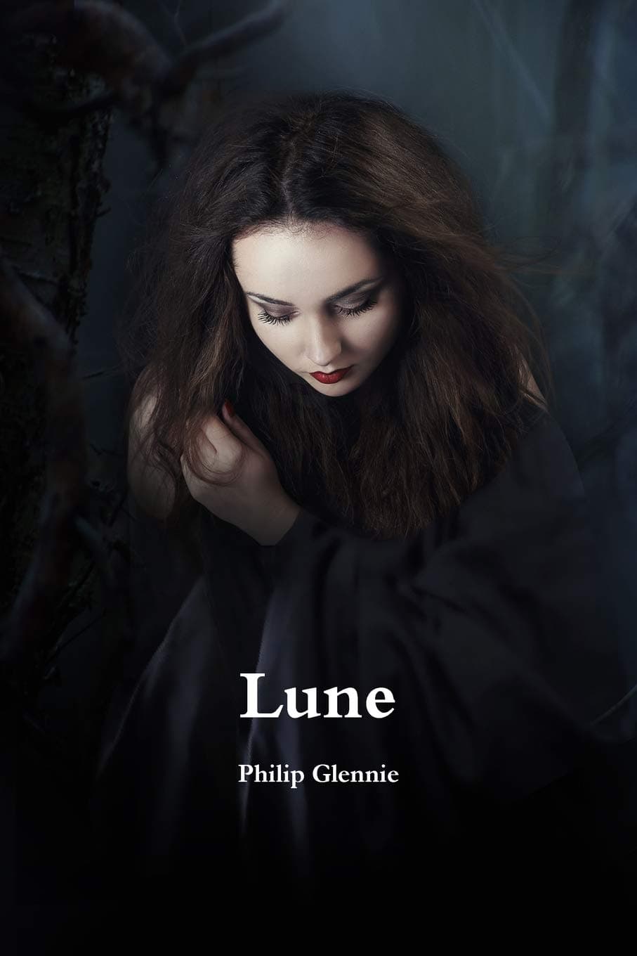 Lune Paperback – September 30, 2018