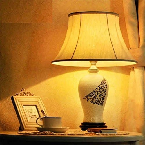 Jane European ceramics Chinese bedside lamp bedroom bedside lamp modern wedding decoration wedding marriage room warm Korea