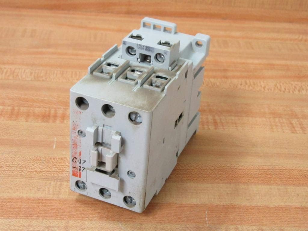 SPRECHER & SCHUH CA7-37-00-120 Three Pole CONTACTORS with AC Coil, Non-REVERSING, 37A 120VAC, Series CA7, CONTACTOR