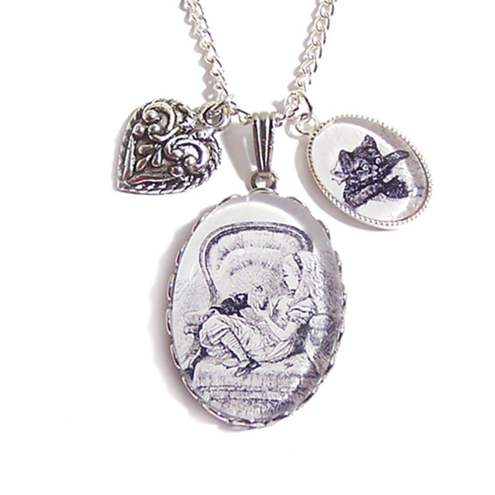 Women Silver Plated Oval Glass Alice in Wonderland Alice with Dinah the Cat Illustration Charm Necklace Pendant