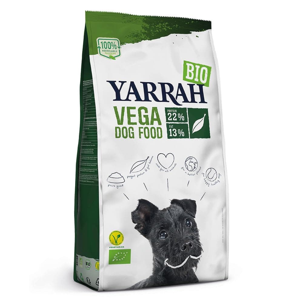 YARRAH Organic Dog Food Vega Chunks - For Dogs that have Difficulty Digesting Animal Proteins - With Organic Soya Beans and Cranberries - Recommended for Dogs from 1 Year Old - 2 kg