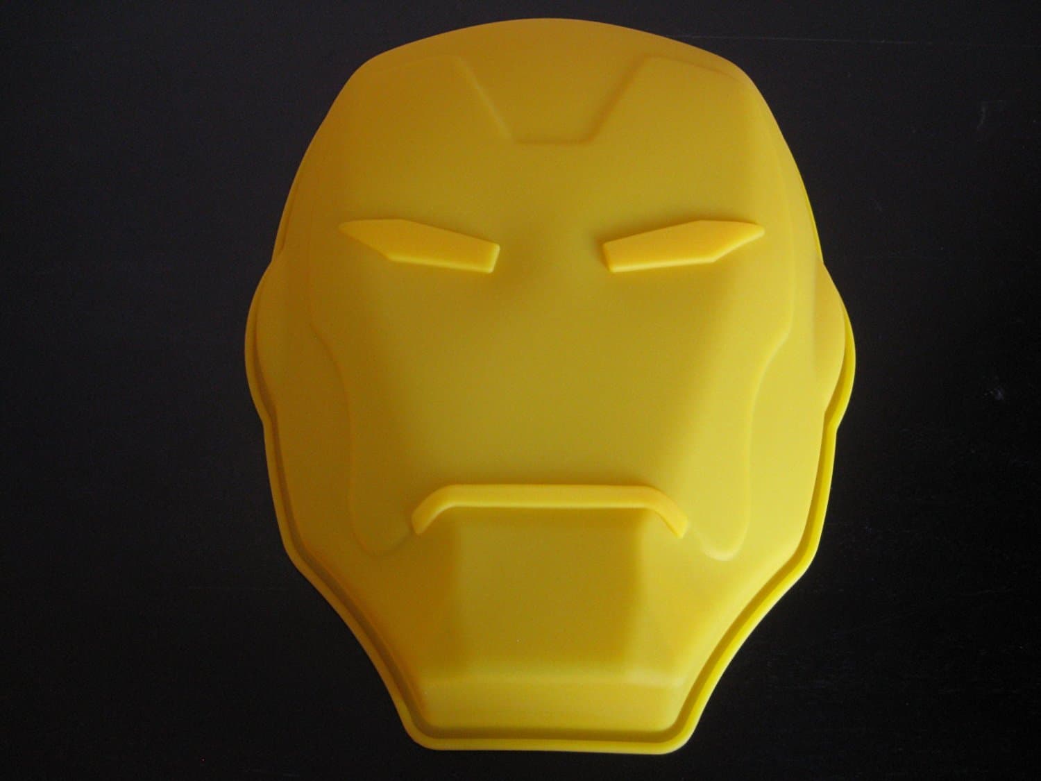 IRON FACE Man Mask Silicone Birthday Cake Pan Candy Mold Party Supplies