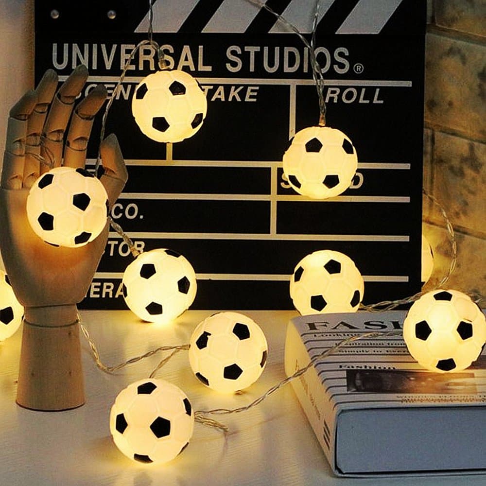 String Light 20LEDs Football Decoration - ® Modern World Football Modeling Indoor Decor Lighting Warm Light 2M/6.56ft Length Suitable for Theme Party/Home Decor/Festival