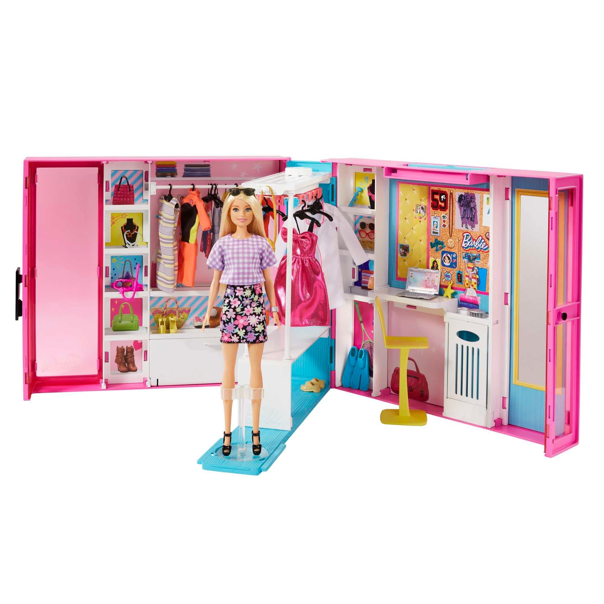 Barbie Dream Closet with Blonde Barbie Doll & 25+ Pieces