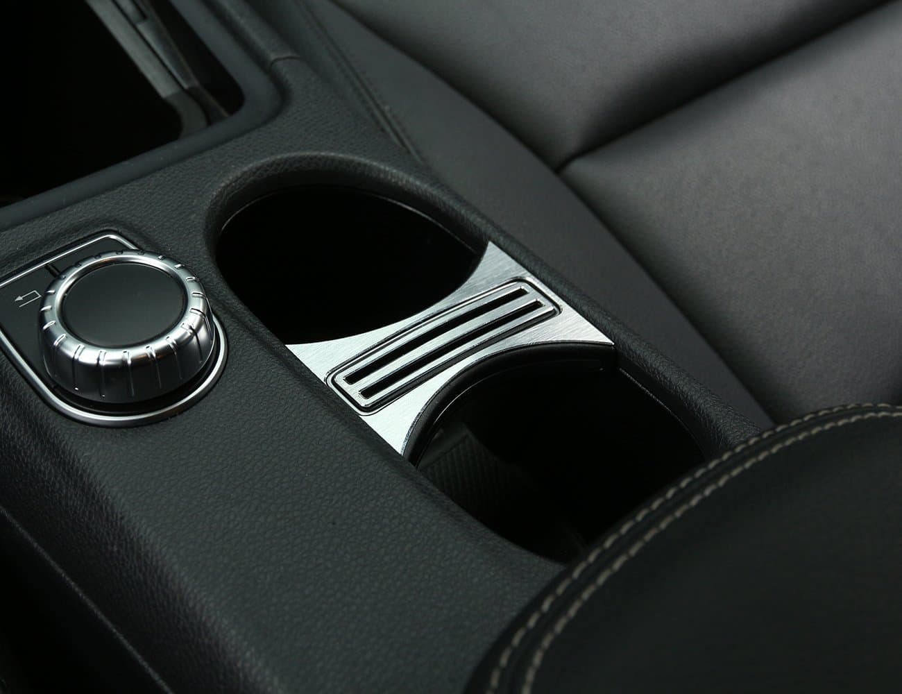 Alumium Alloy Cup Holder Cover Frame Trim Sticker Car Styling Accessories (Silver)