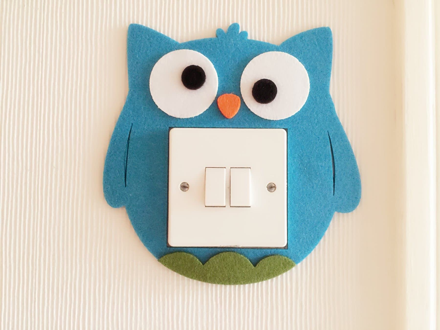 London Golden Swan3D Super Cute Funny Owl Light Switch Wall Stickers, Unique On Amazon! Kids Children Boys Girls Room Nursery Decor In 2 To 3 Working Days! (Blue Funny Owl)