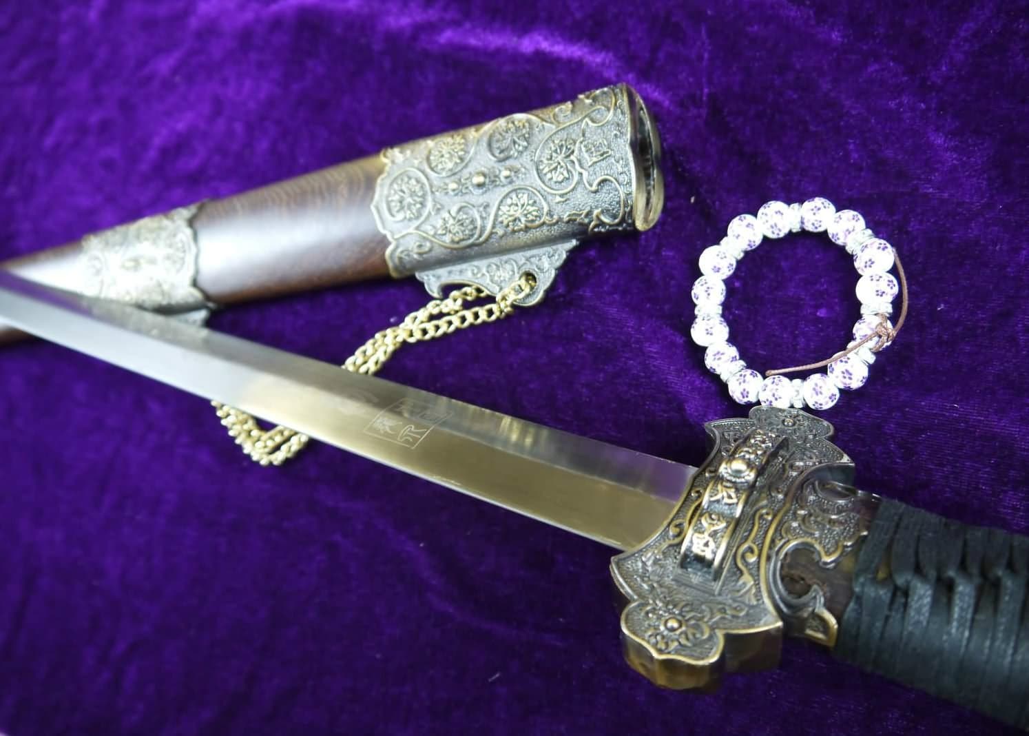 Chinese Sword/Tang jian/Hand Forged/Stainless Steel Blades/Rosewood Scabbard/Alloy Fittings/Length 39"