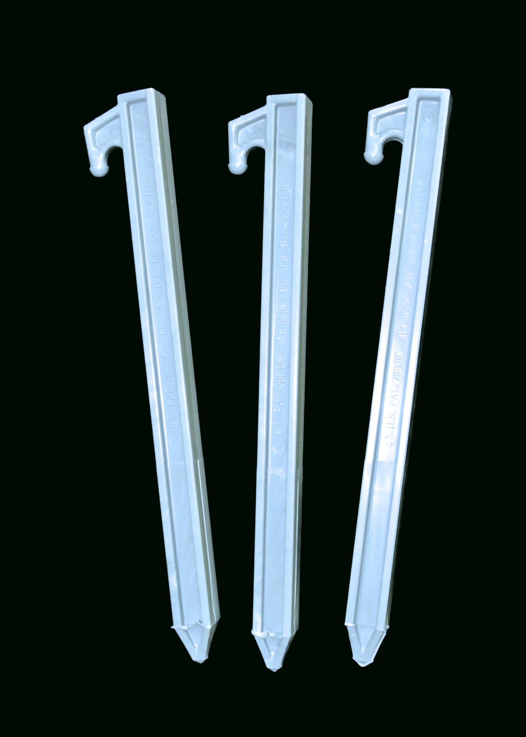 Durapeg Greenhouse Buckets Ground Pegs, 9 Pack Secures 3 Buckets