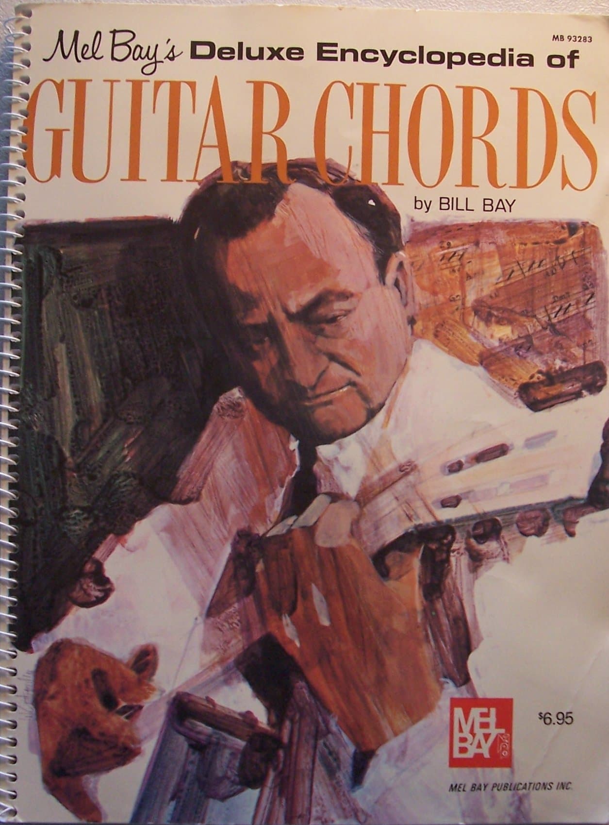 Mel Bay's deluxe encyclopedia of guitar chords Paperback – 1 Jan. 1971