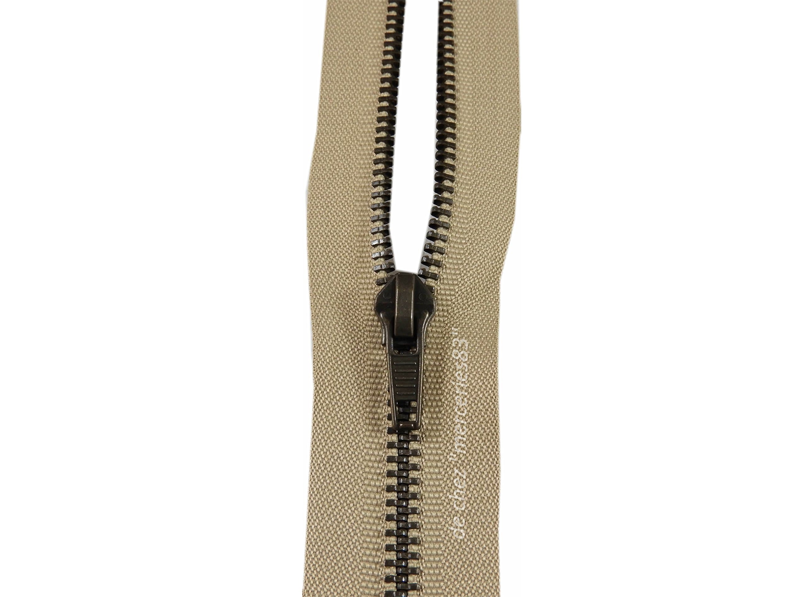50 cm Beige Zip Mesh Brass 5 mm – A Runner Metal Zipper can be opened Beige Zip Chain Brass 50 cm Width: 3 cm.