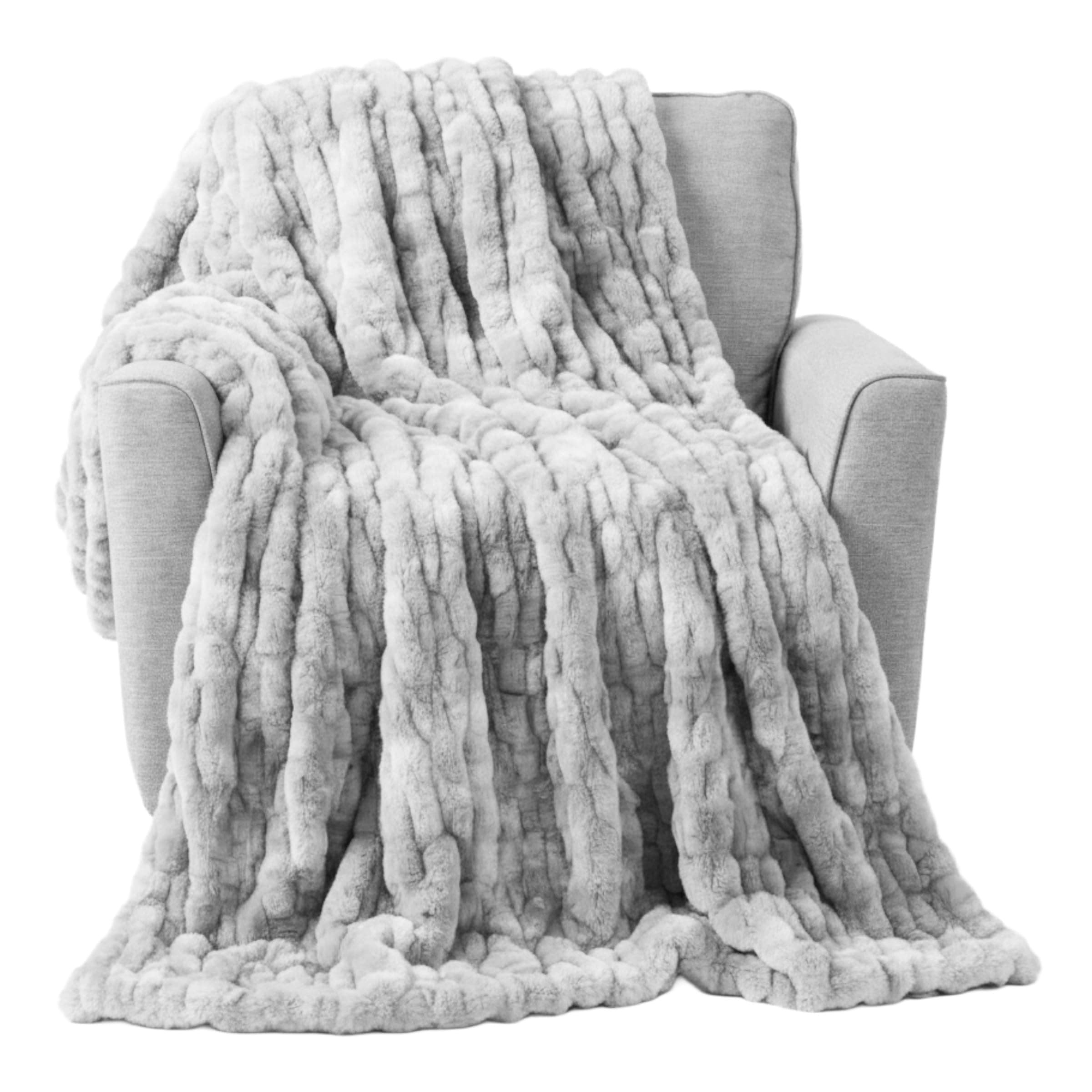 Lavish Home Oversized Ruched Blanket 60x80-Inch Jacquard Faux Fur Queen-Size Throw for Sofas Luxurious Bedding, Gray