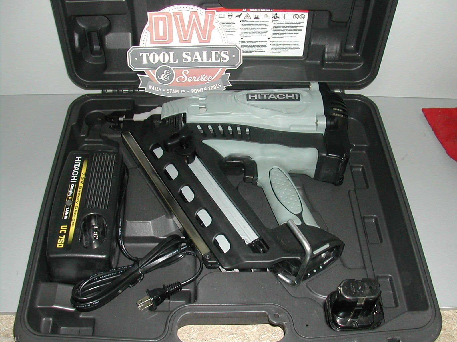 Hitachi NR90GC2 2-Inch to 3-1/2-Inch Clipped Head Cordless Gas Framing Nailer