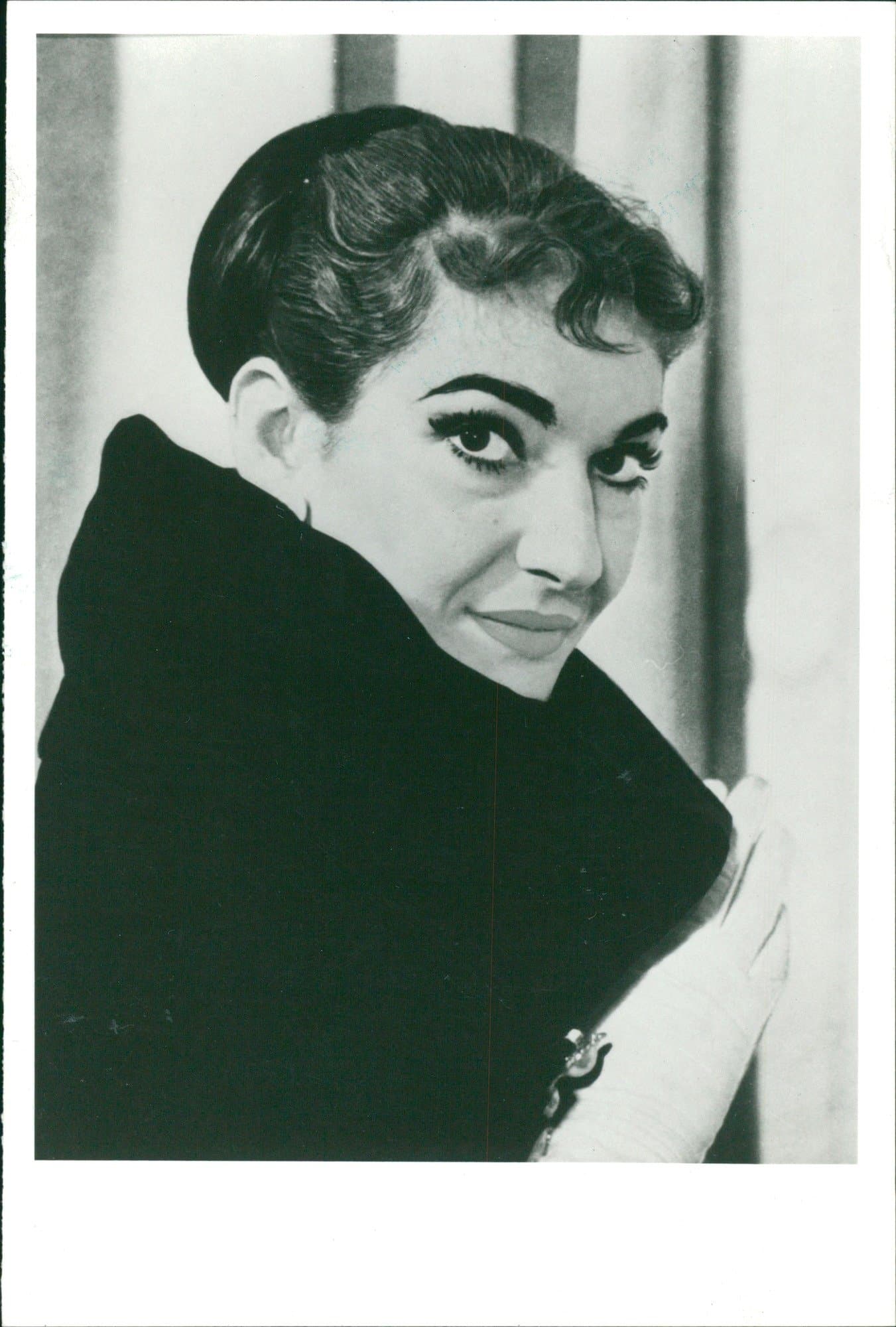 Jann Haworth and Sgt. Pepper Sculpture - Vintage Press Photo