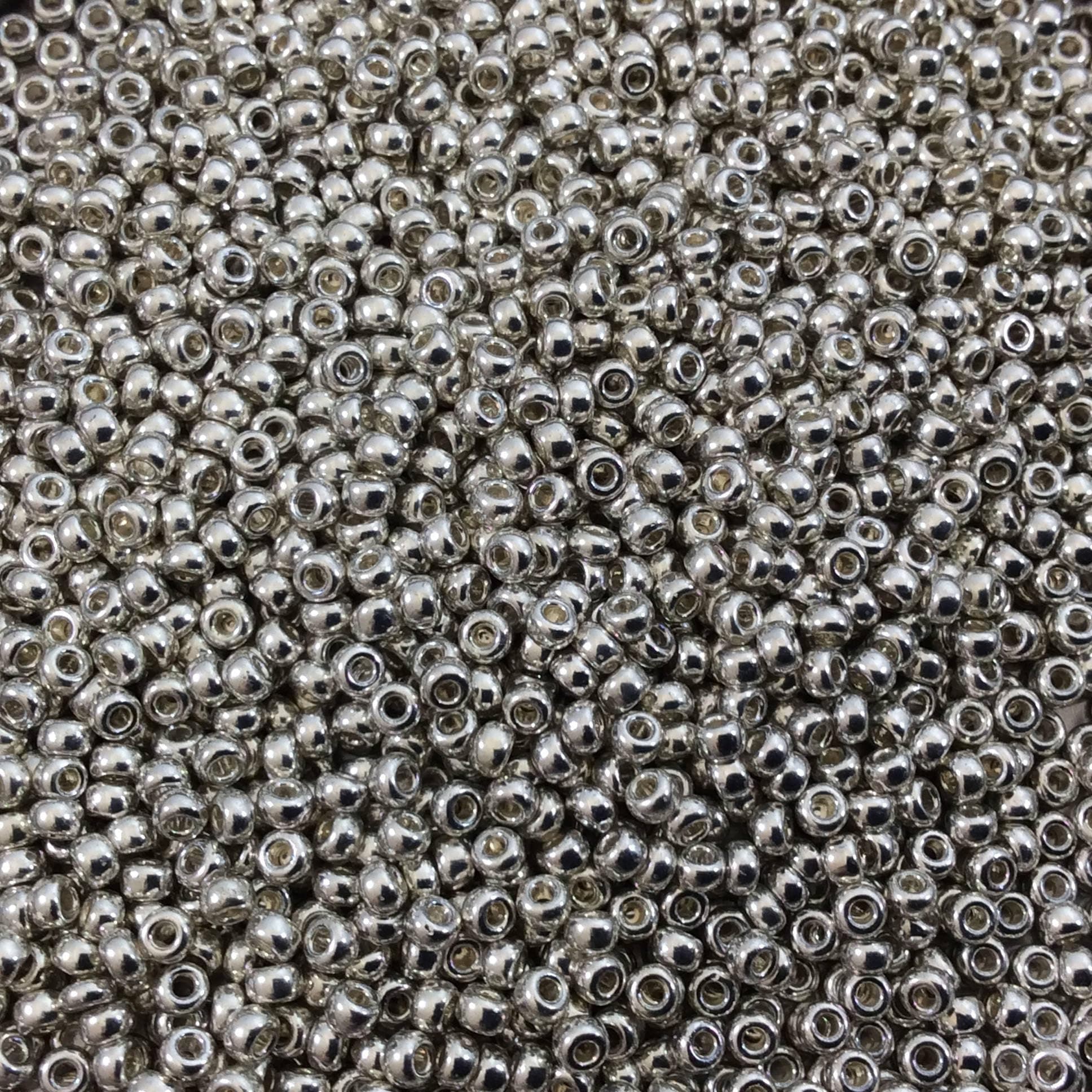 Galvanized Silver Miyuki 11/0 rocailles Glass Seed Beads 24 Grams
