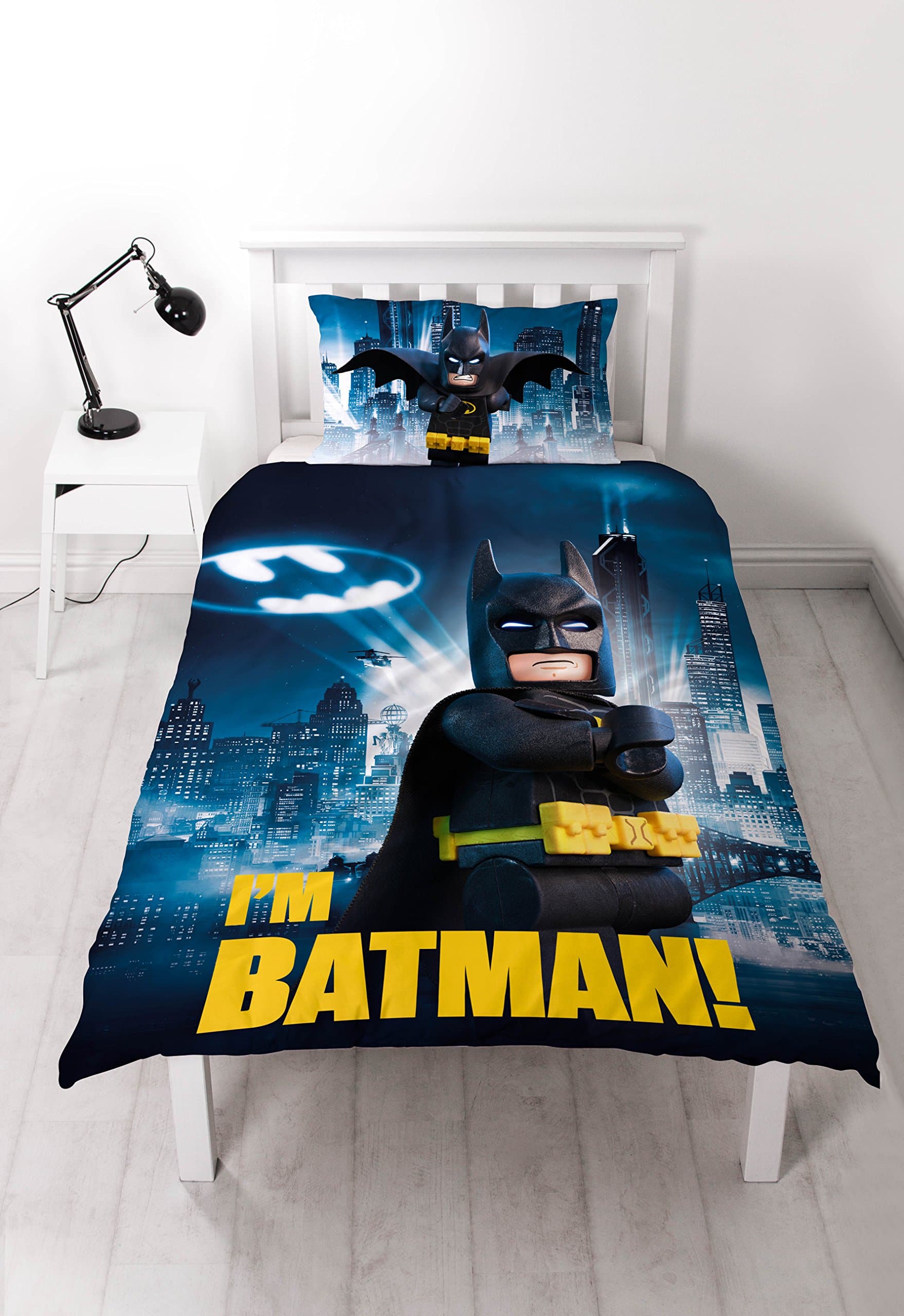 LEGO Batman Movie Hero Single Duvet Set with Large Print Design