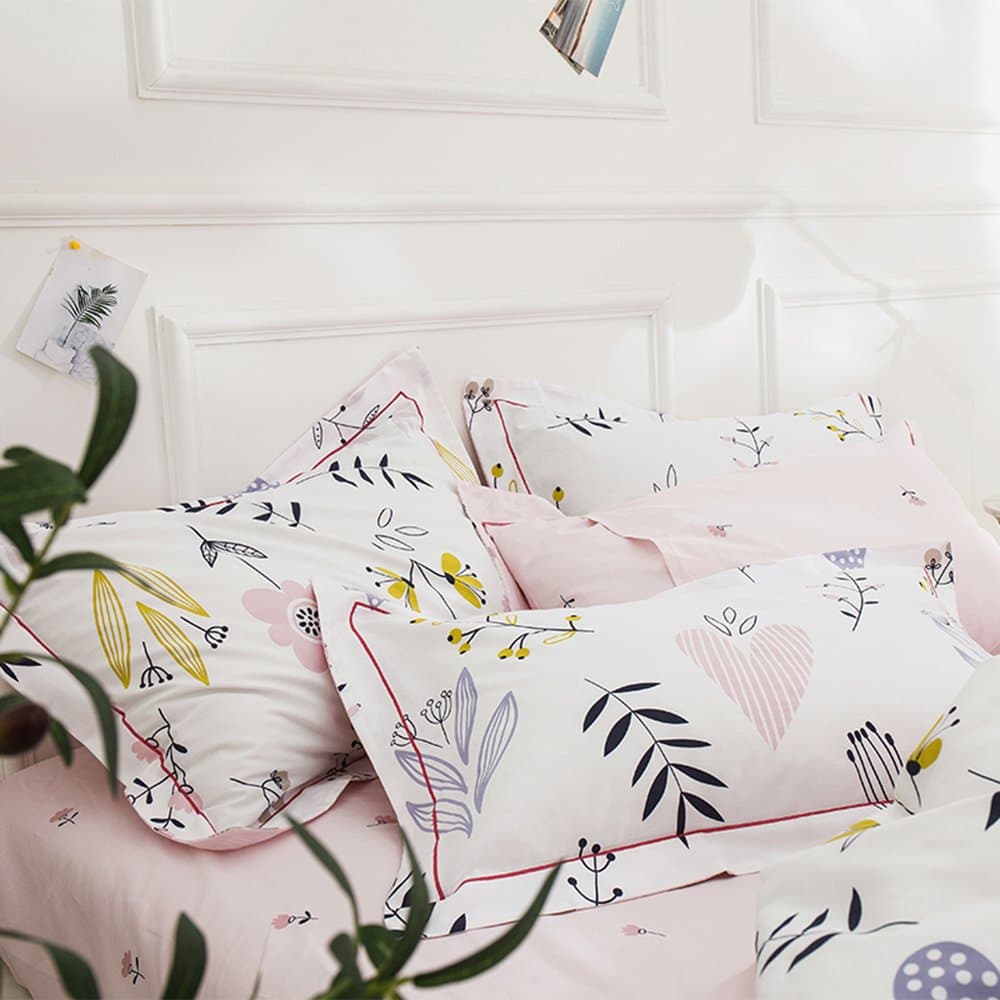 HIGHBUY 100% Cotton Floral Print Pillowcases Set (2pcs, 20"×26") Kids Girls Queen Decorative Pillow Cover Cotton Full Pillow Shams Set of 2,Standard ,Envelope Closure (Standard Pillowcase, Flowers)