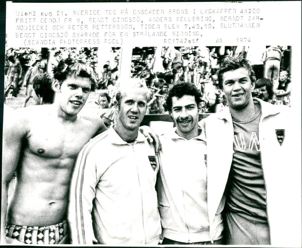 Vintage photo of Fritt Genon, Bengt Ginigsj246, Anders Bellering, Berndt Zarnowiecki and Peter Petersson