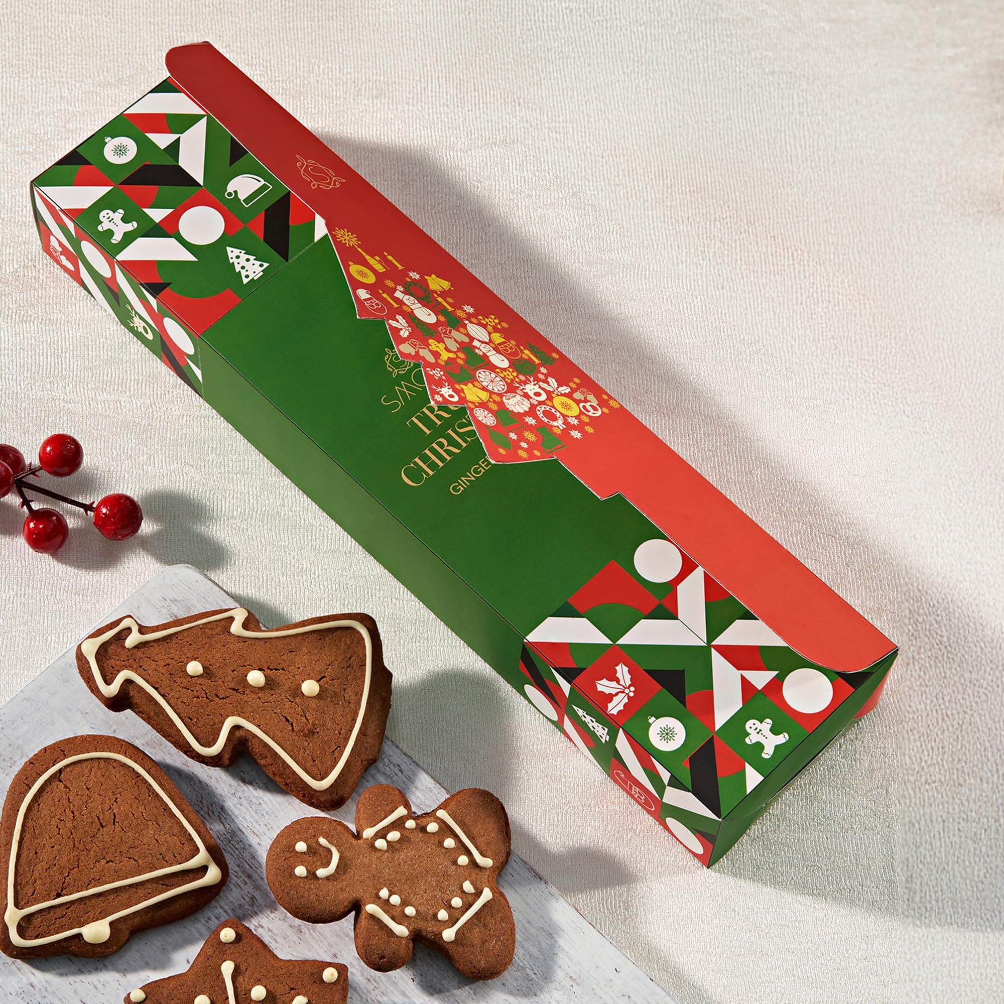 SMOOR Premium Gingerbread Cookies | Christmas Cookies | Luxury Gift Hamper For Christmas, Birthday, Anniversary, Wedding, New Year & Special Occasions | 125g (Pack of 1)