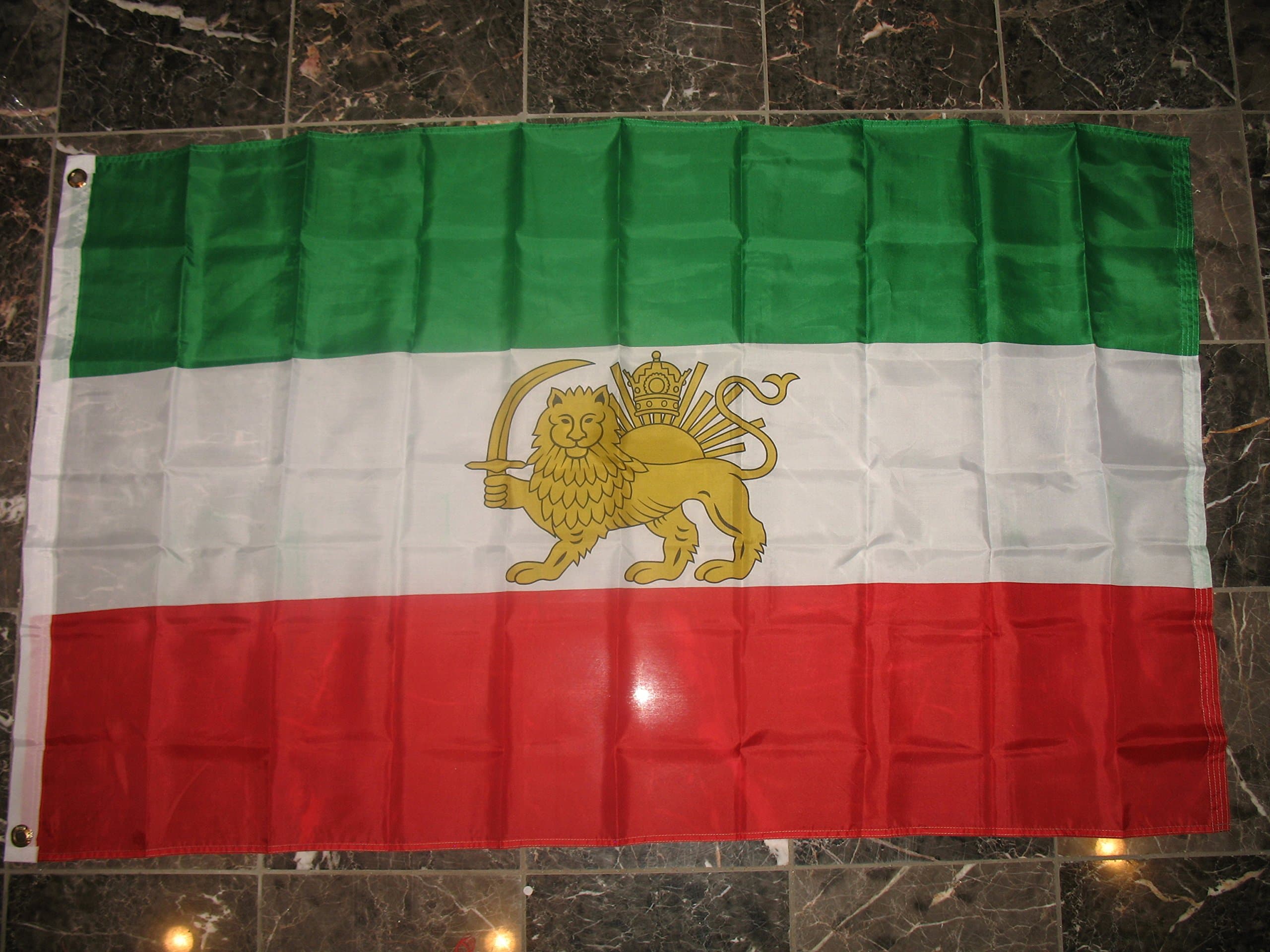 Per 3'x5' Historic Iranian Lion Flag, Old Iran