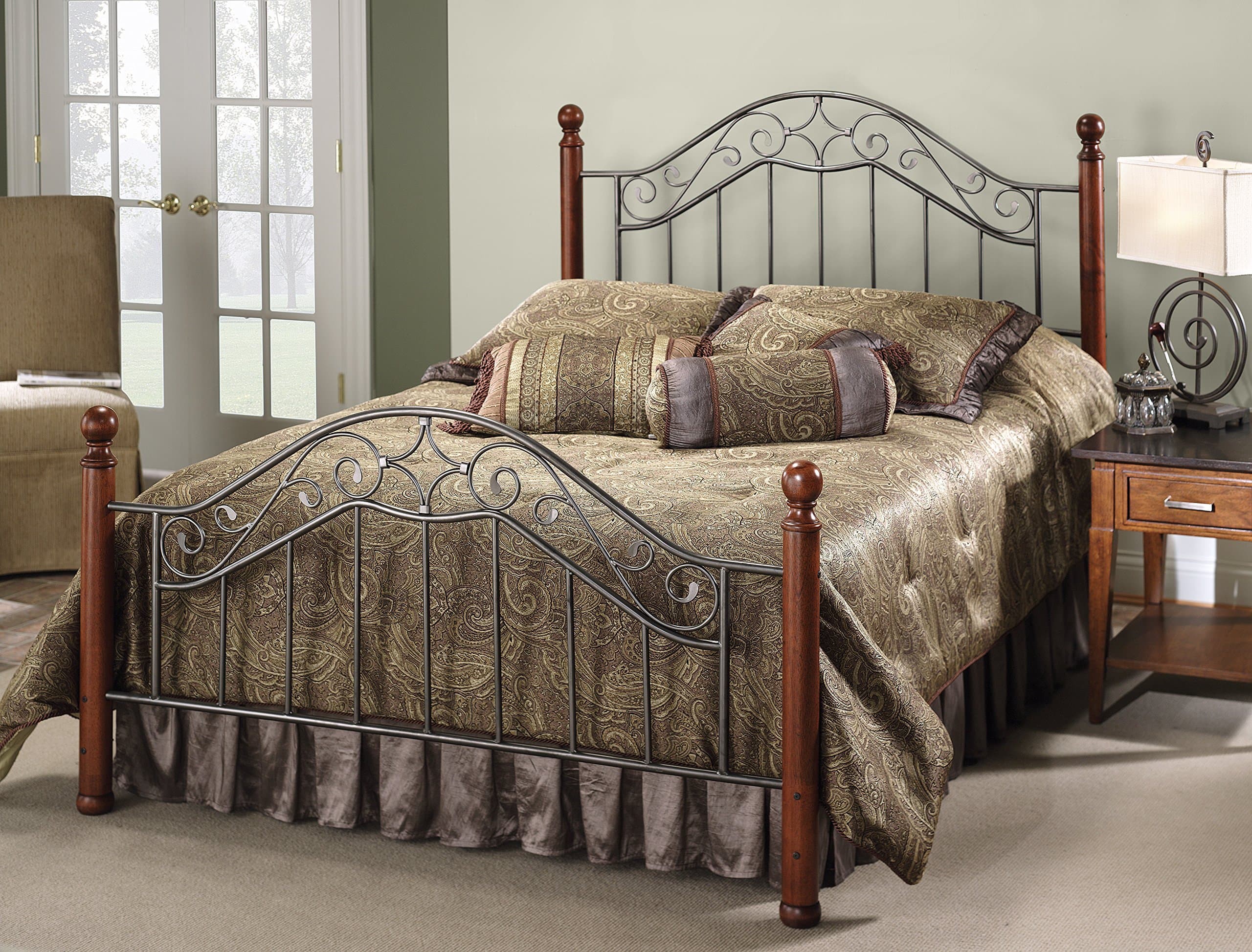 Hillsdale Furniture Martino Bed Set with Rails, King, Smoke Silver